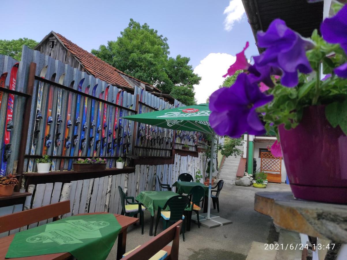 Hotel Tatrania Stara Lesna Luaran gambar
